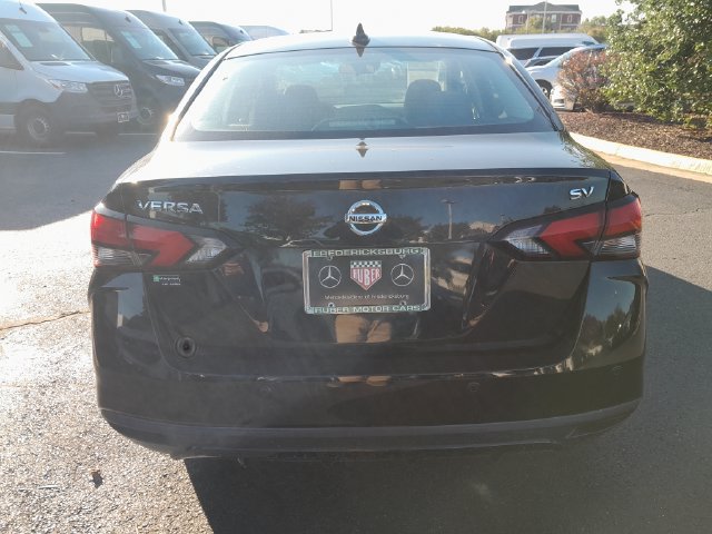 Used 2021 Nissan Versa SV FWD image 16