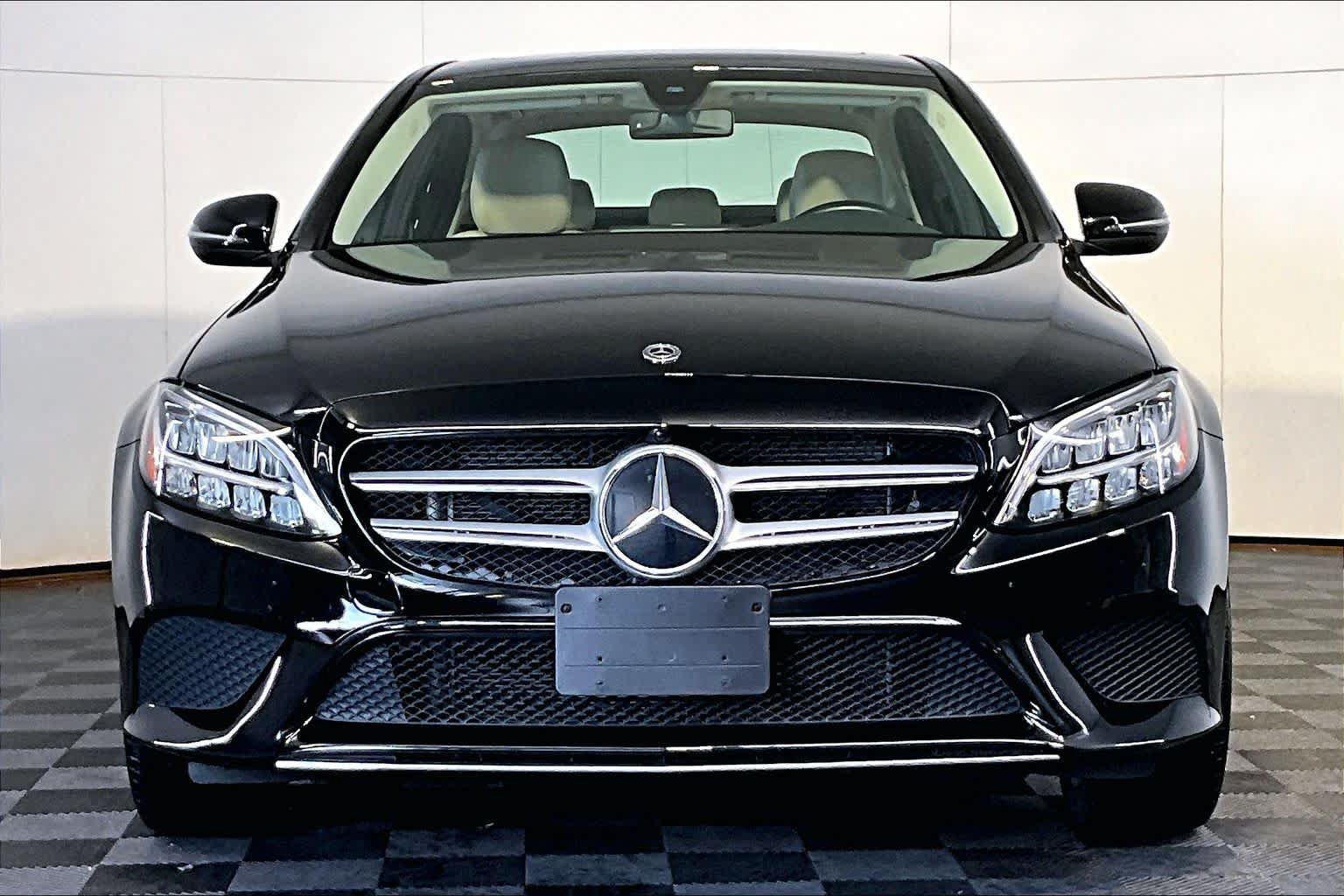 Used 2021 Mercedes-Benz C 300 4MATIC Sedan image 4
