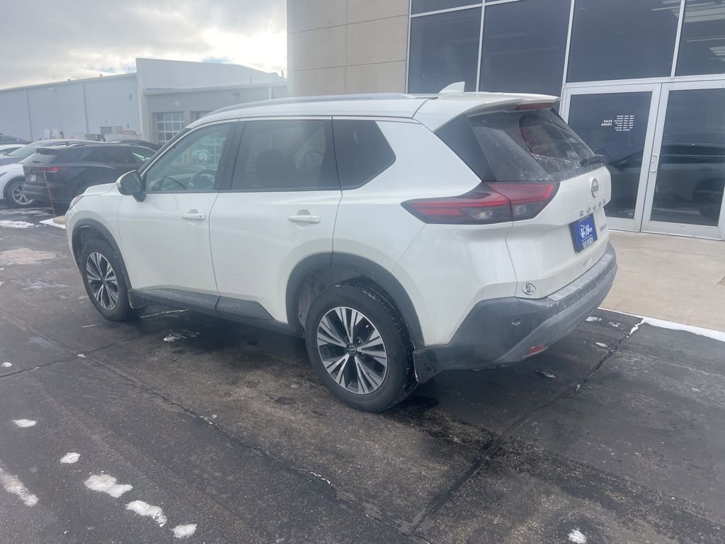 Used 2023 Nissan Rogue SV w/ SV Premium Package image 7