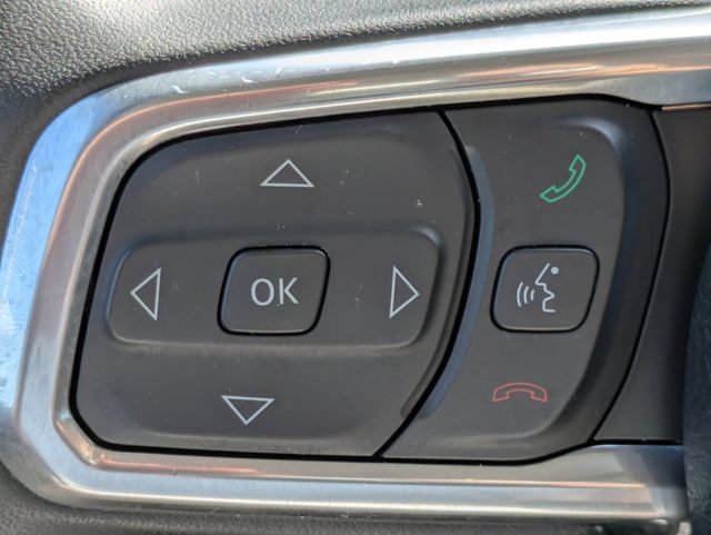 Used 2023 Jeep Wrangler Unlimited Sahara AWD/4WD image 23