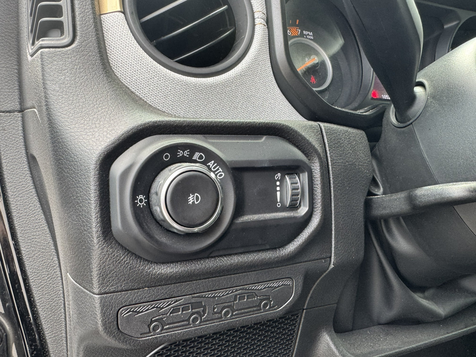Used 2025 Jeep Wrangler Unlimited Sport AWD/4WD image 34