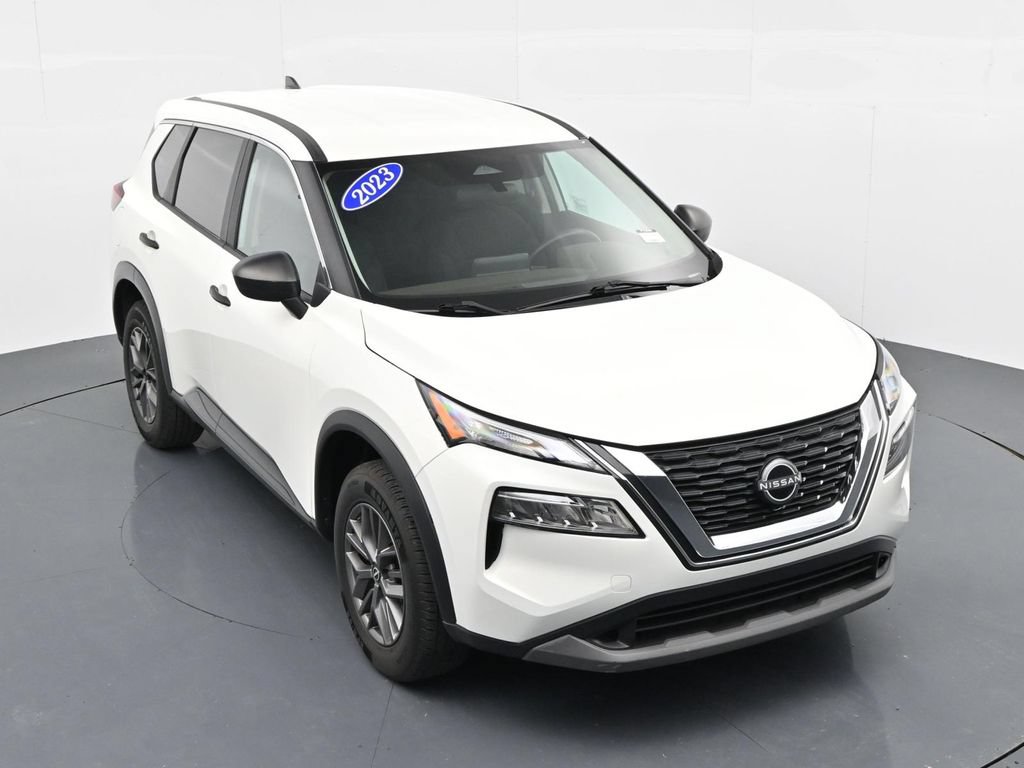 Used 2023 Nissan Rogue S FWD image 20