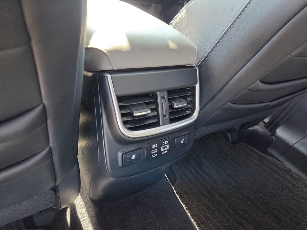 Used 2024 Subaru Outback Limited image 8