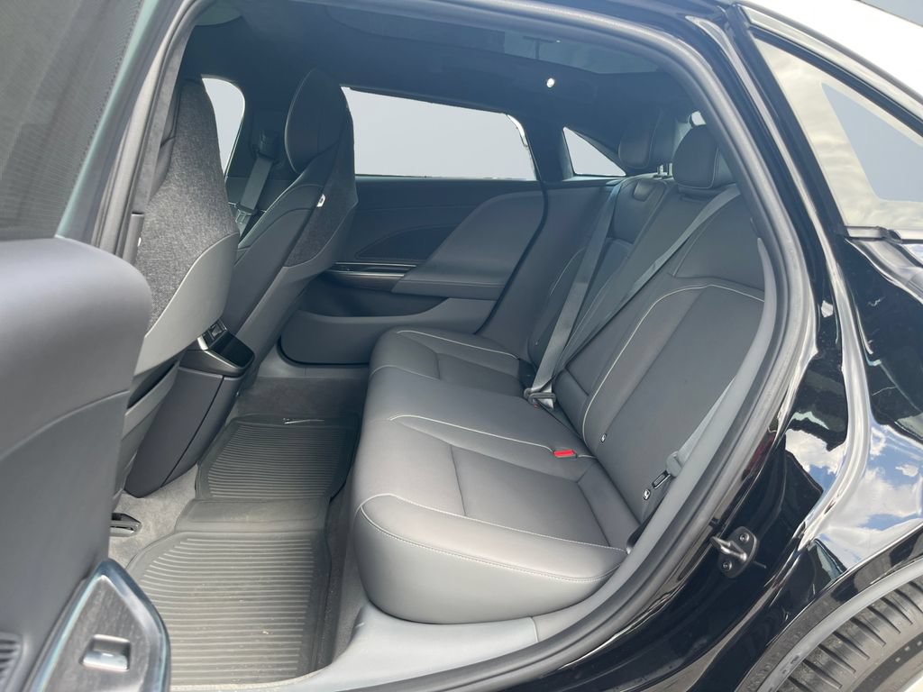 Used 2023 Lucid Air Touring AWD/4WD image 13