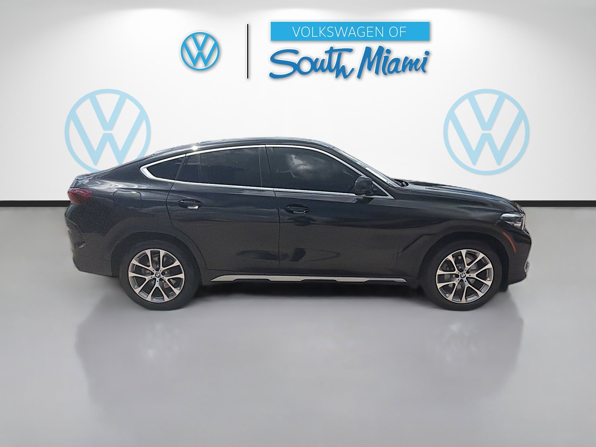 Used 2022 BMW X6 xDrive40i w/ Premium Package AWD/4WD image 8