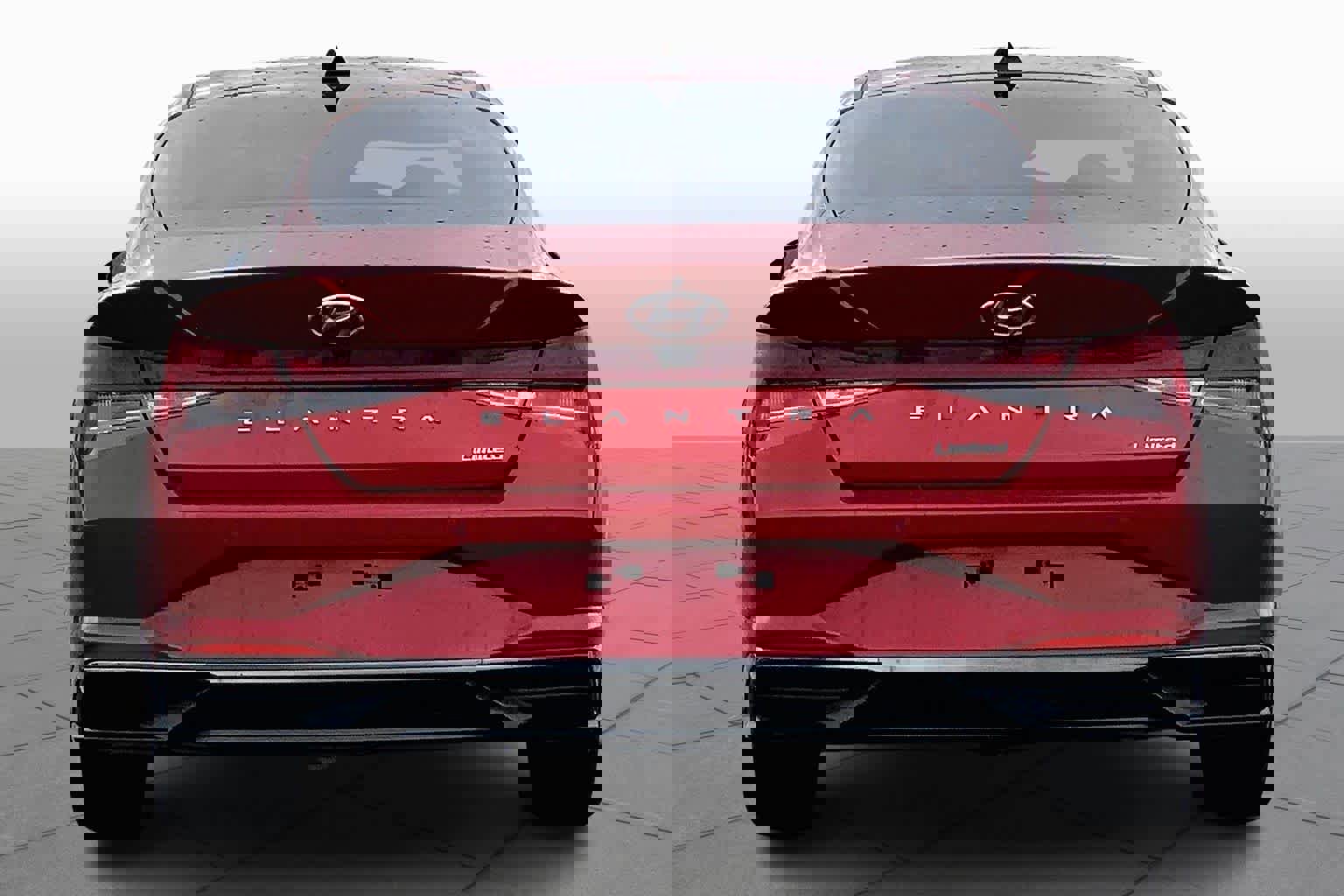 Used 2021 Hyundai Elantra Limited image 5