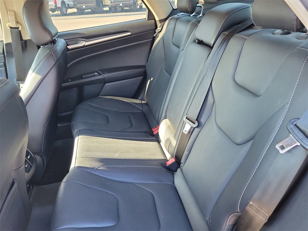 Used 2018 Ford Fusion Energi Titanium image 10