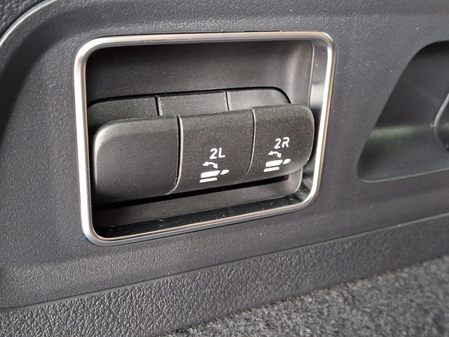 Used 2026 Mercedes-Benz GLS 450 4MATIC image 38