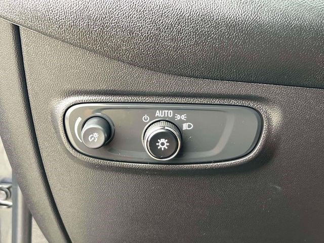 Certified 2023 Chevrolet Equinox LT image 24