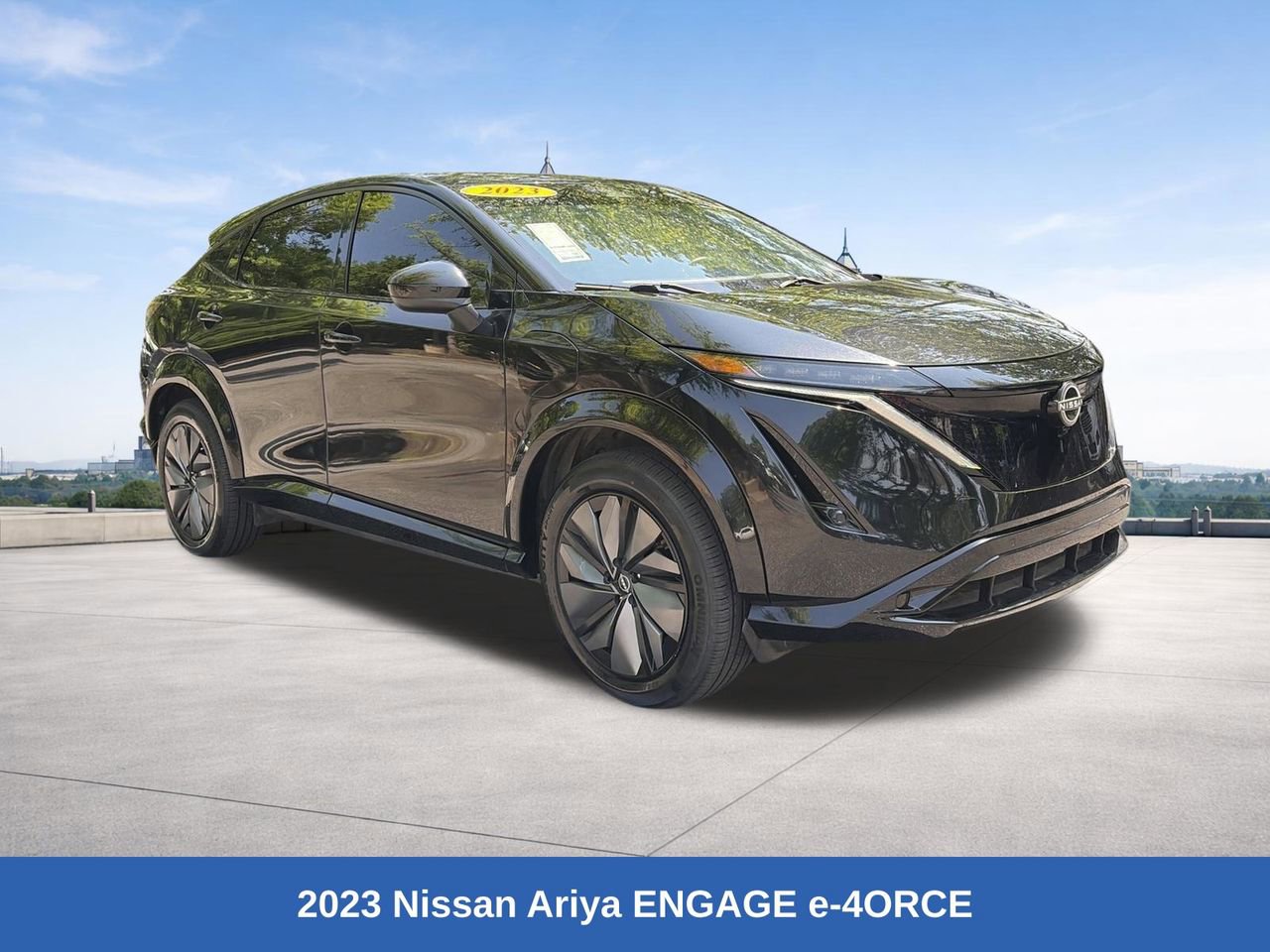 Used 2023 Nissan Ariya AWD image 7