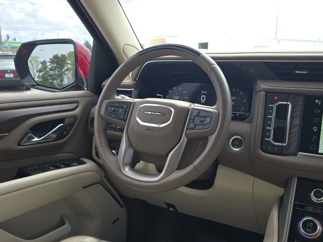 Used 2024 GMC Yukon Denali w/ Denali Reserve Package image 46