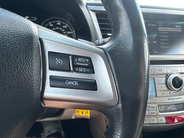 Used 2014 Subaru Outback 2.5i Limited AWD/4WD image 22