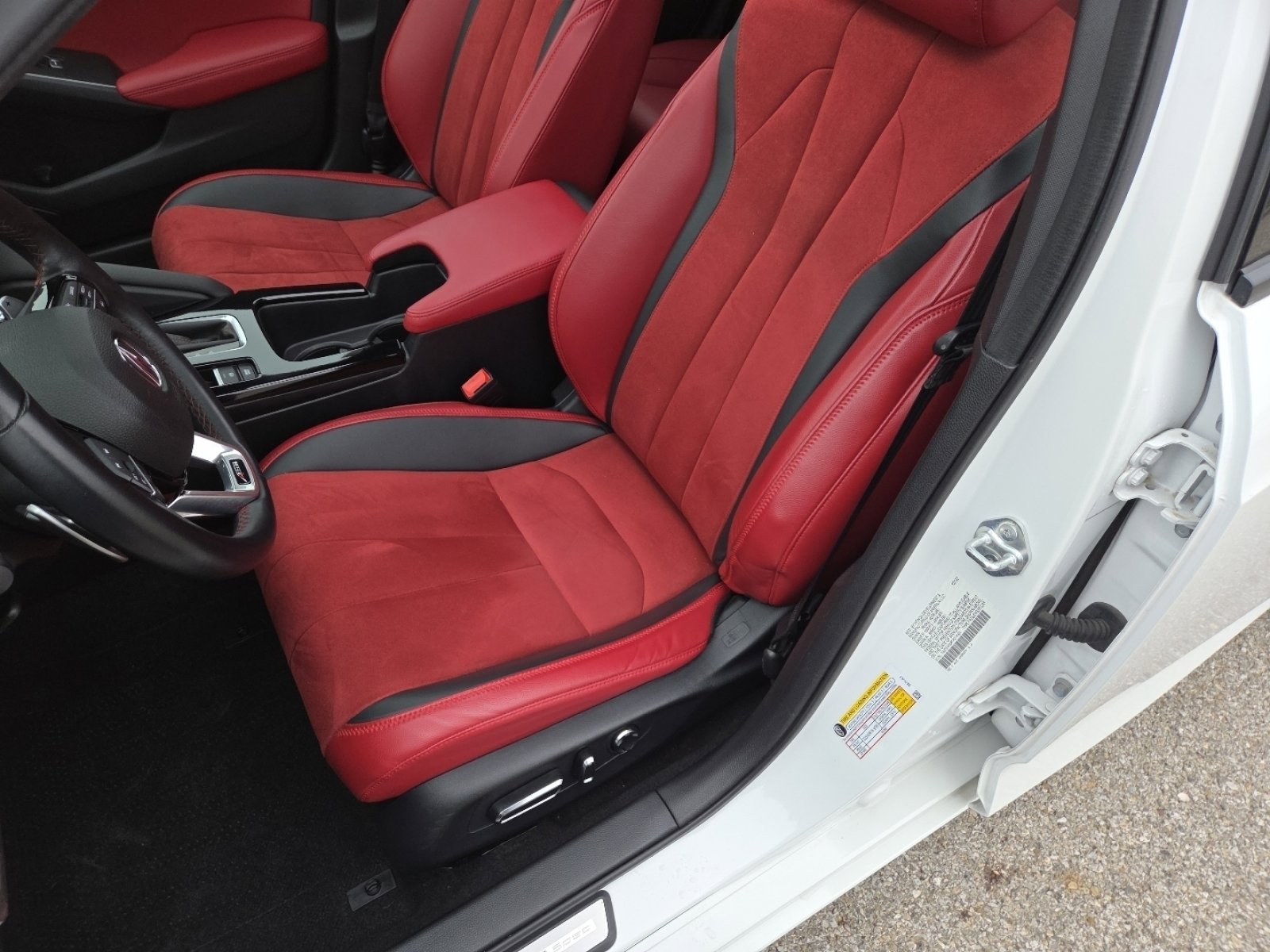 Used 2023 Acura Integra A-Spec image 24