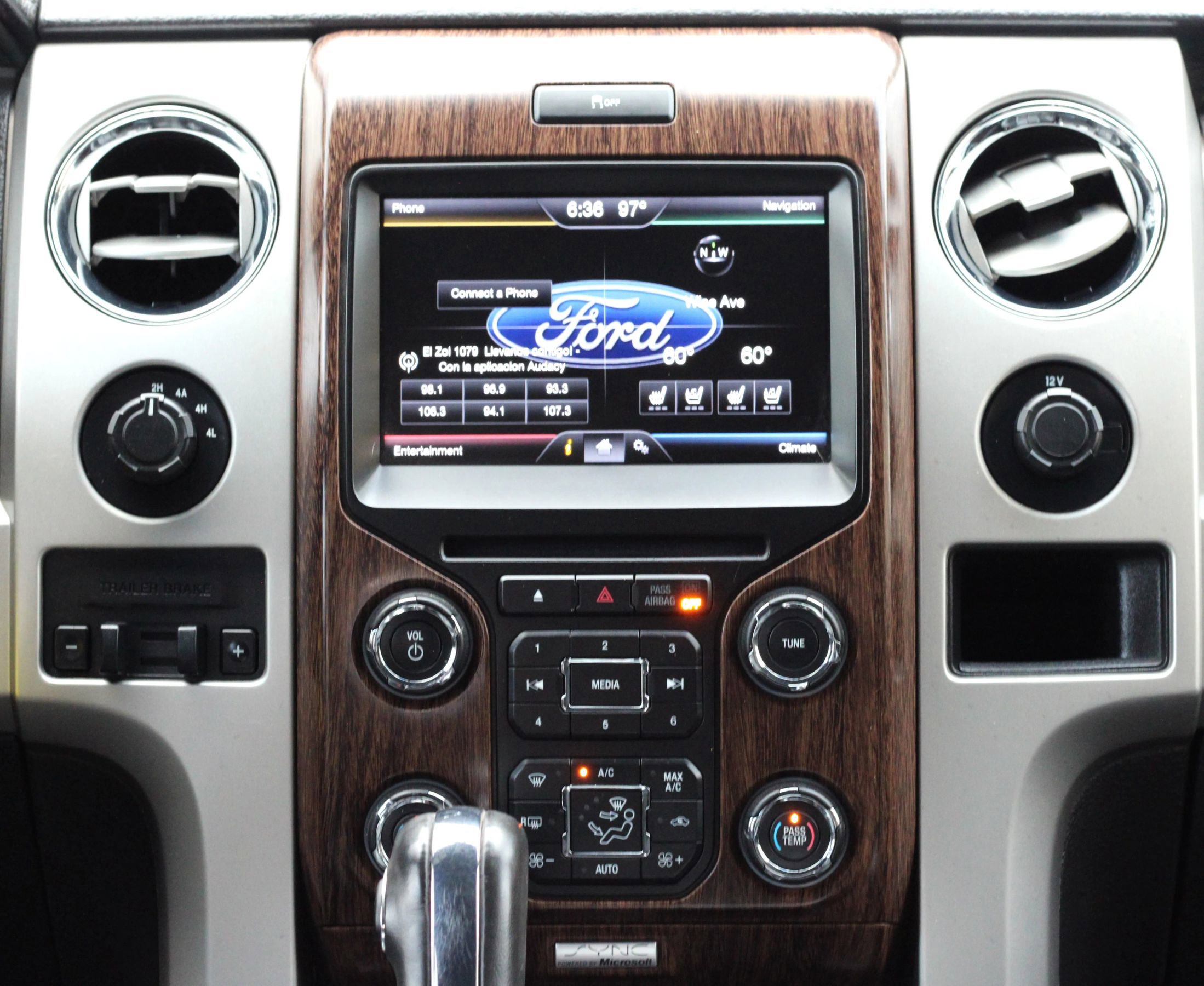 Used 2013 Ford F150 Lariat w/ Lariat Chrome Pkg AWD/4WD image 15