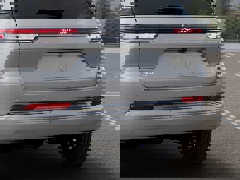 New 2026 Jeep Grand Cherokee Limited image 13