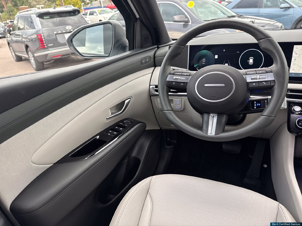 Certified 2026 Hyundai Tucson Limited AWD/4WD image 44