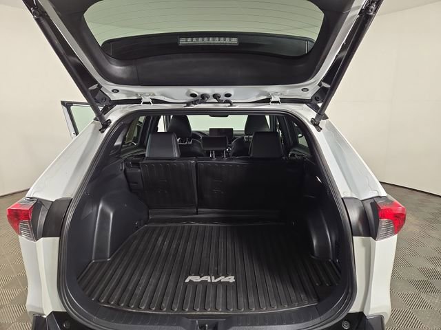 Used 2024 Toyota RAV4 XSE w/ Weather Package image 33