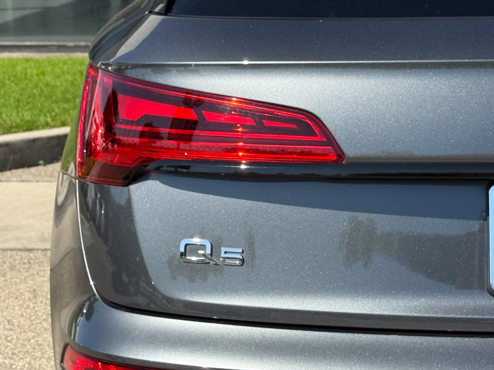 Used 2023 Audi Q5 e Premium Plus AWD/4WD image 11