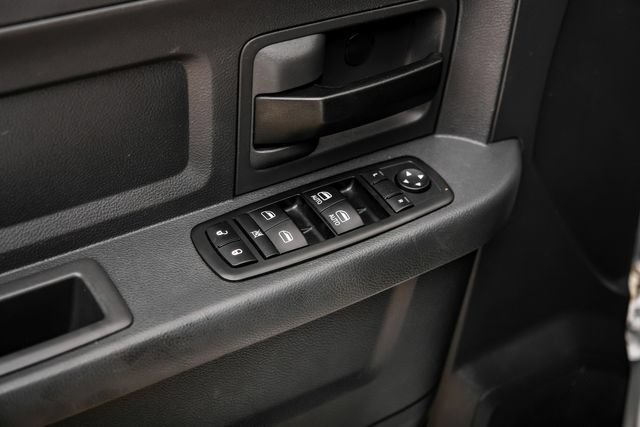 Used 2012 RAM 2500 ST w/ Chrome Appearance Group AWD/4WD image 40