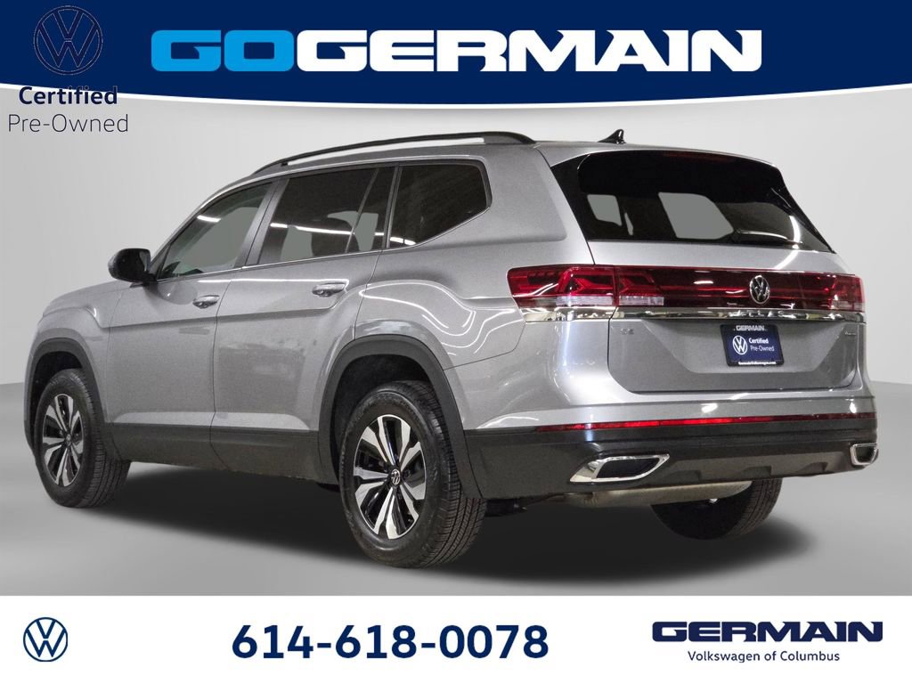 Used 2025 Volkswagen Atlas SE AWD/4WD image 11