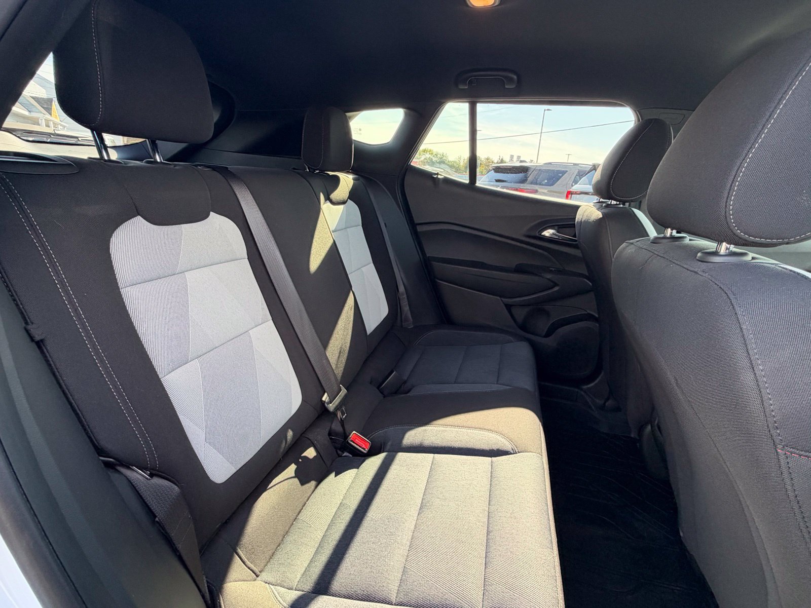 Used 2024 Chevrolet Trax RS w/ Driver Confidence Package FWD image 26