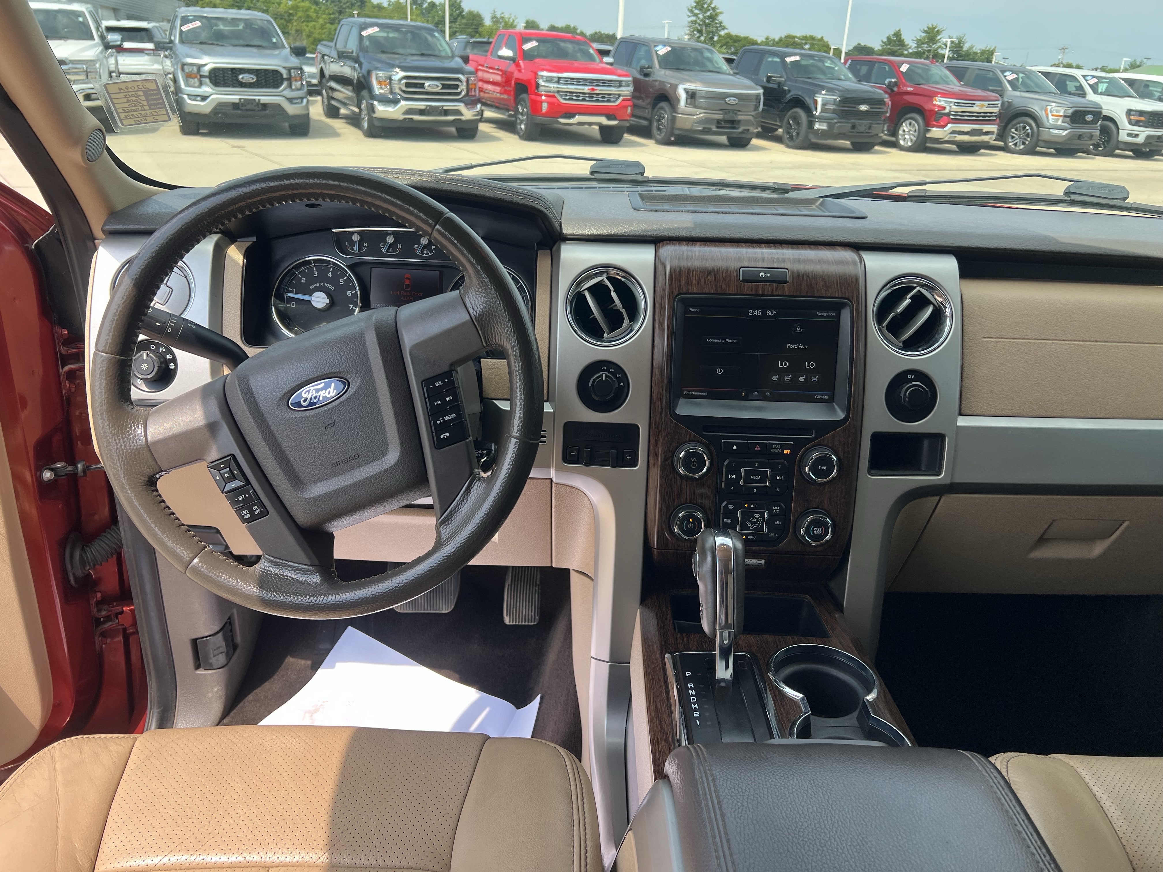 Used 2014 Ford F150 Lariat w/ Lariat Chrome Package AWD/4WD image 20