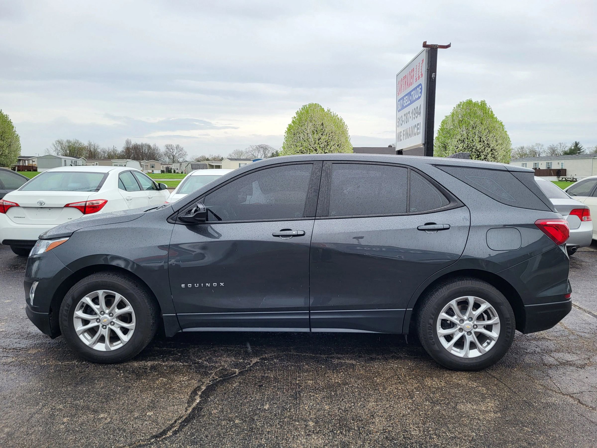 Used 2021 Chevrolet Equinox LS FWD image 8
