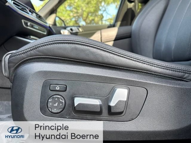 Used 2021 BMW X5 sDrive40i w/ Premium Package RWD image 25