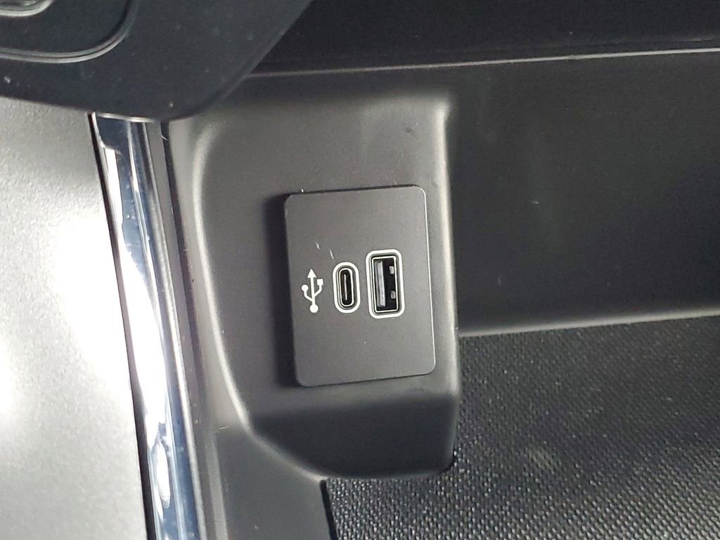 New 2026 Ford F150 XLT w/ Equipment Group 302A MID image 22