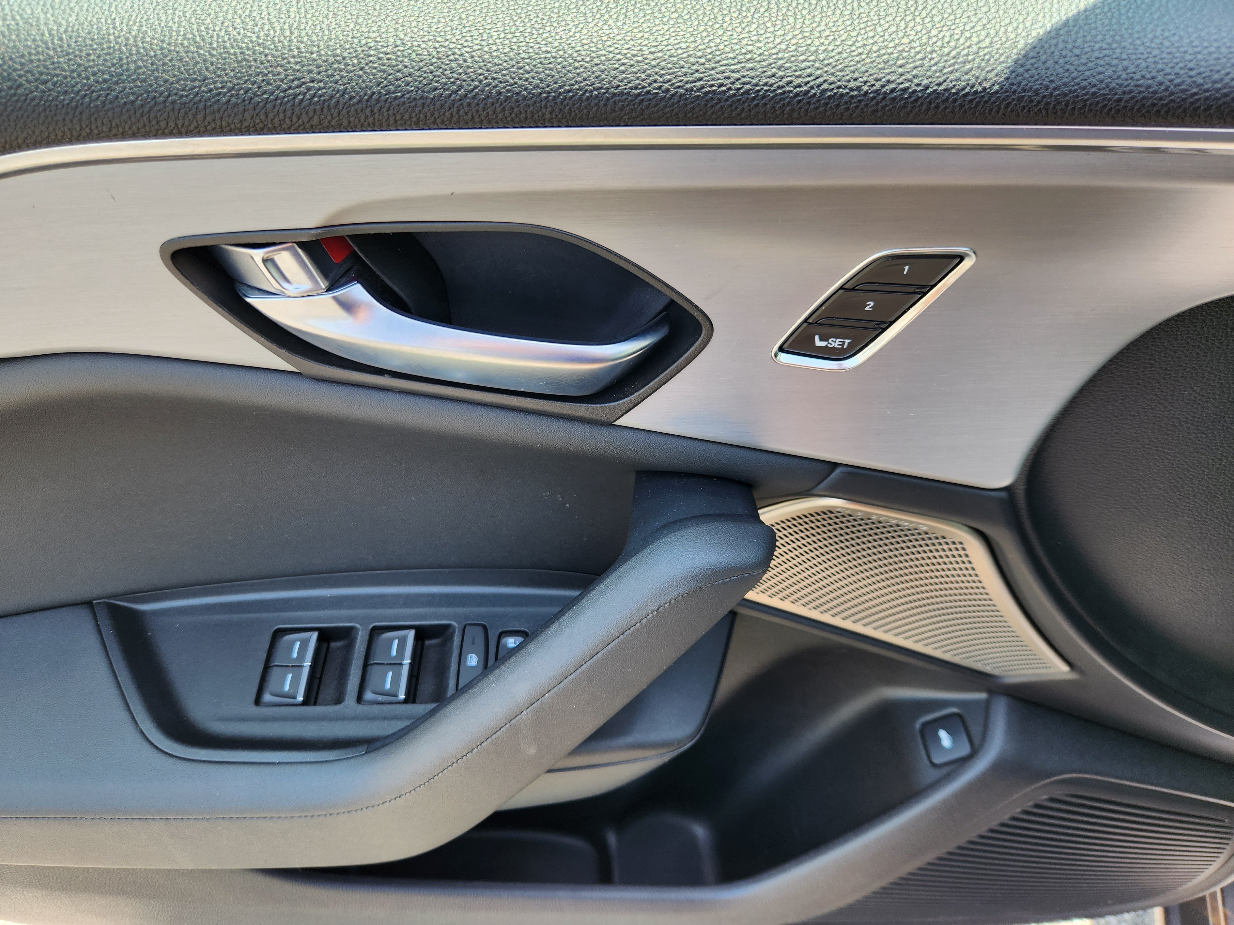 Certified 2023 Acura TLX w/ Technology Package FWD image 18