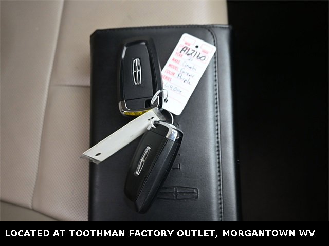 Used 2021 Lincoln Corsair AWD w/ Equipment Group 101A image 13