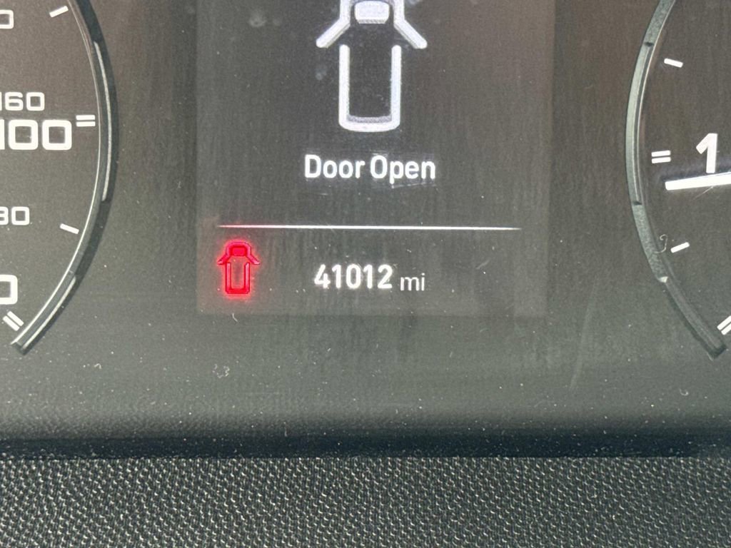 Used 2023 RAM ProMaster 2500 image 13