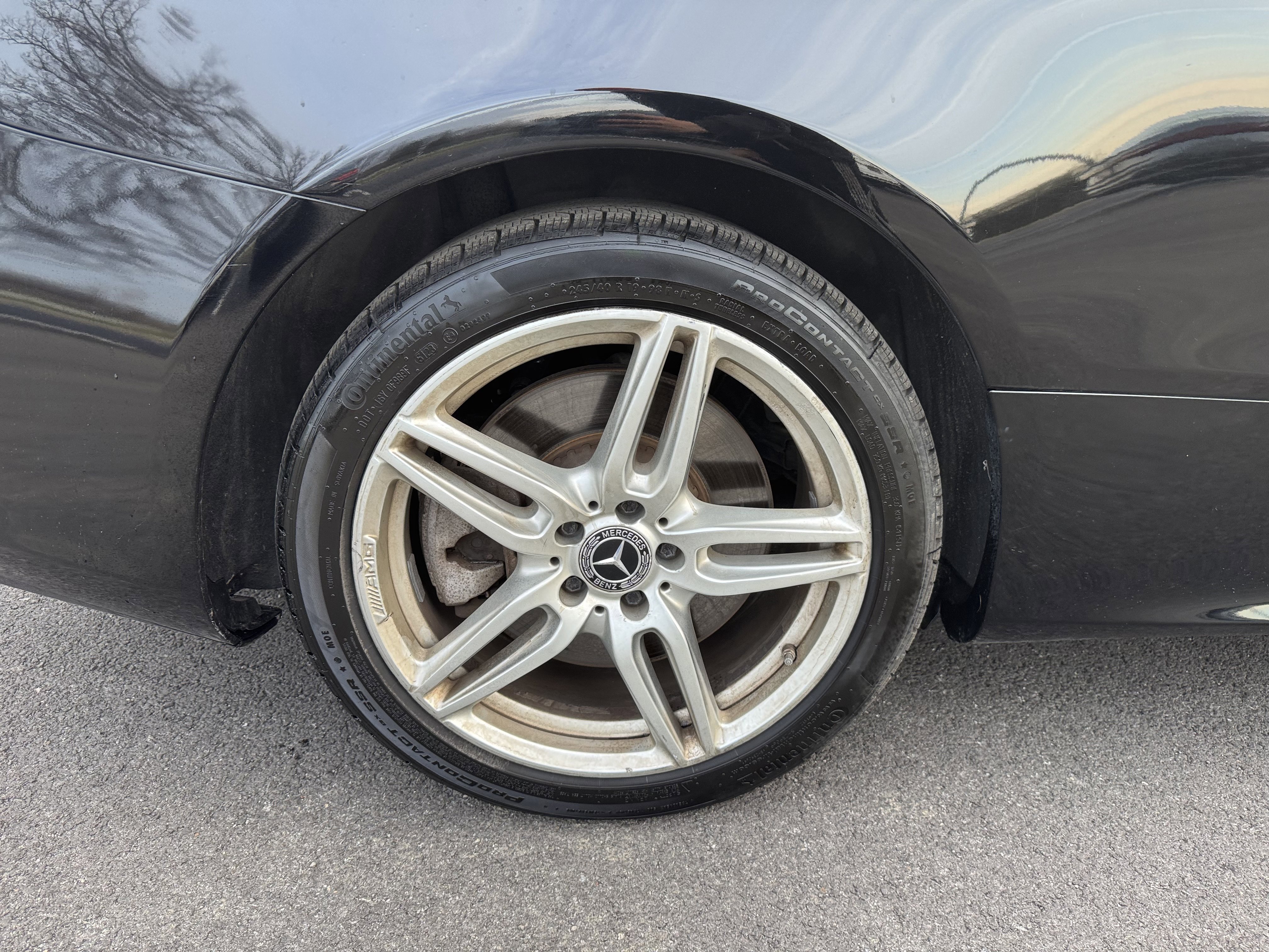 Used 2019 Mercedes-Benz E 450 4MATIC Coupe w/ AMG Line Package image 13