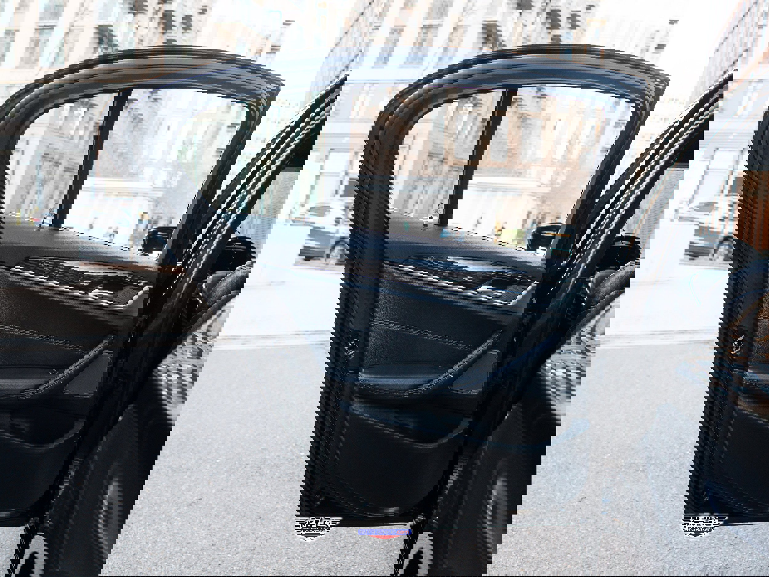 Used 2018 BMW 530e w/ Premium Package 2 image 47