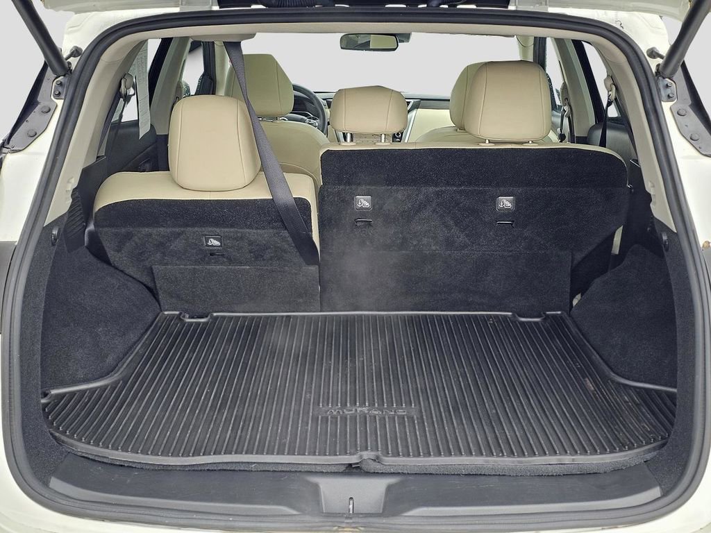 Used 2022 Nissan Murano Platinum w/ Cargo Package image 12