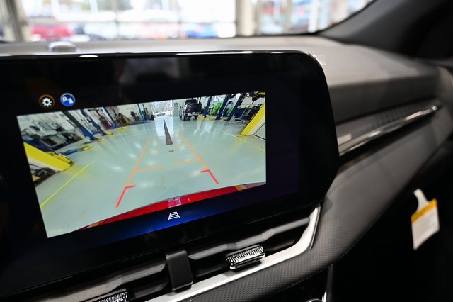 New 2026 Chevrolet Equinox LT image 16