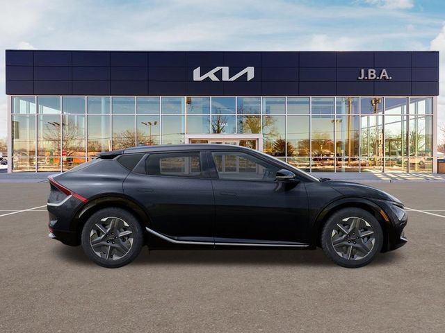 New 2026 Kia EV6 Light AWD/4WD image 7