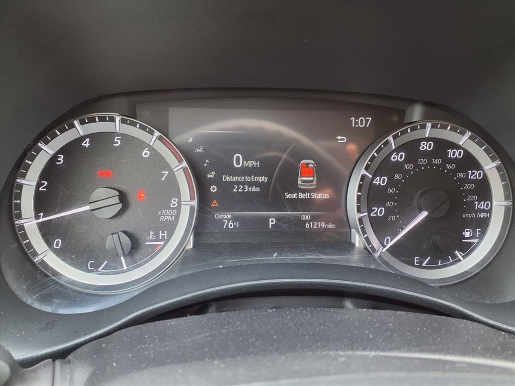 Certified 2023 Toyota Highlander L image 6