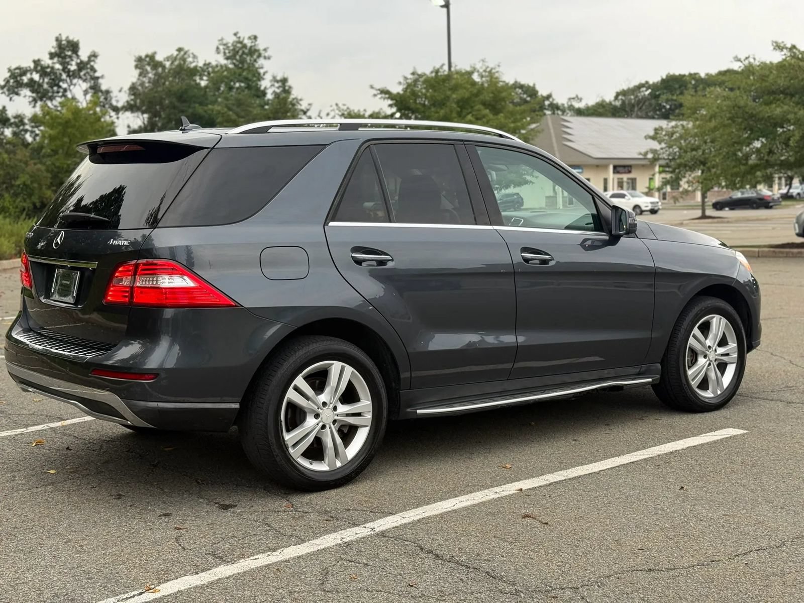 Used 2013 Mercedes-Benz ML 350 4MATIC image 5