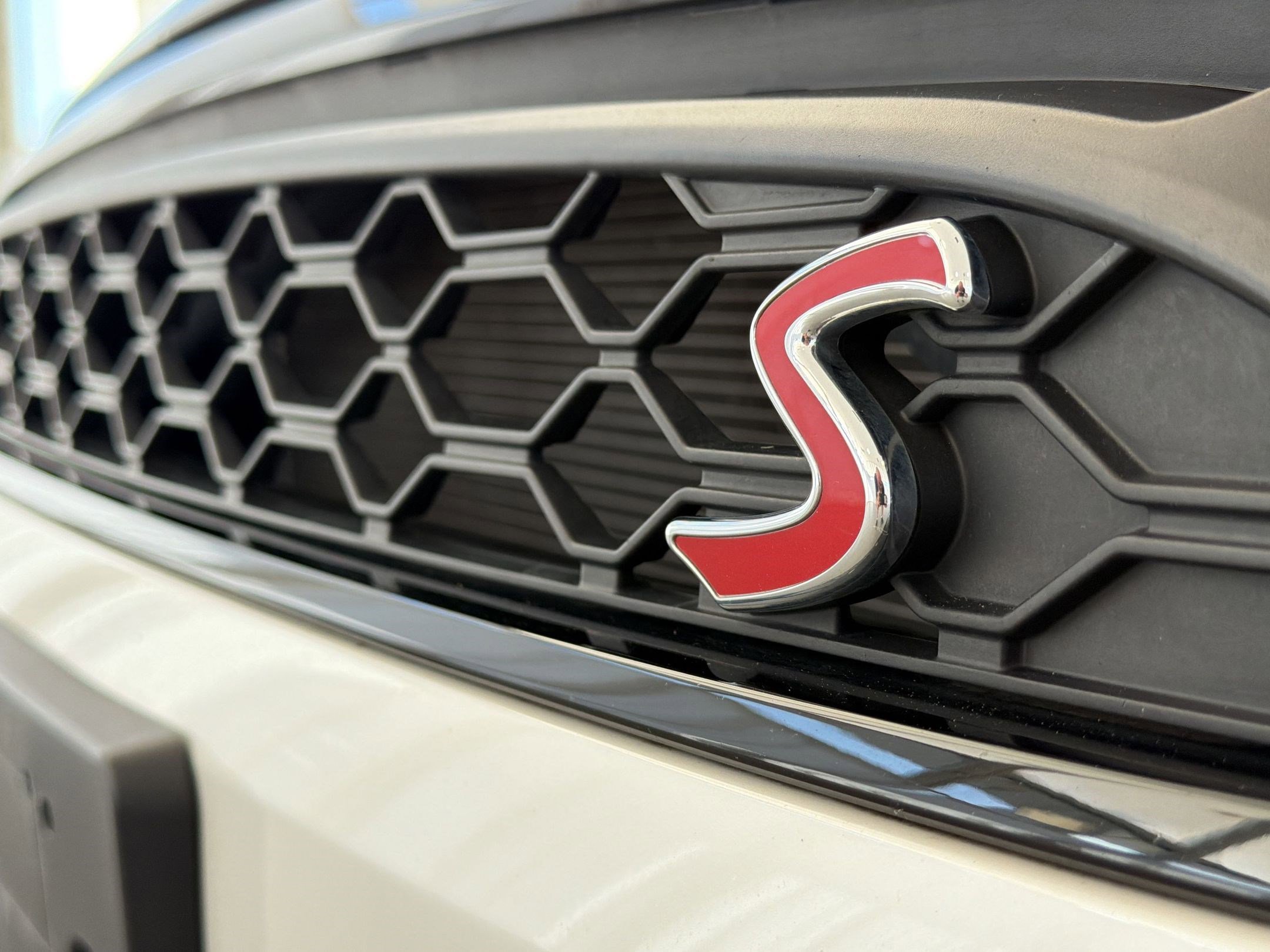Certified 2024 MINI Cooper S FWD image 34