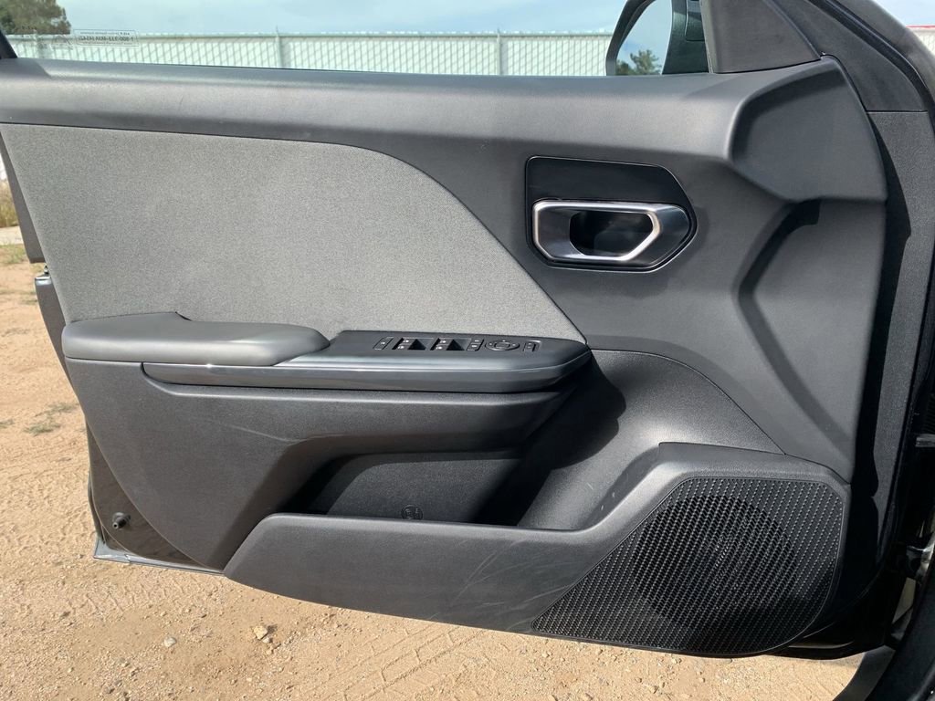 Used 2025 Kia K4 EX image 20