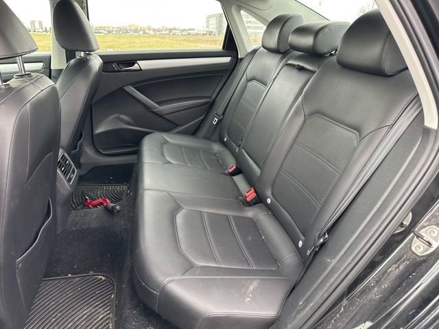 Used 2013 Volkswagen Passat 2.5 SE image 13