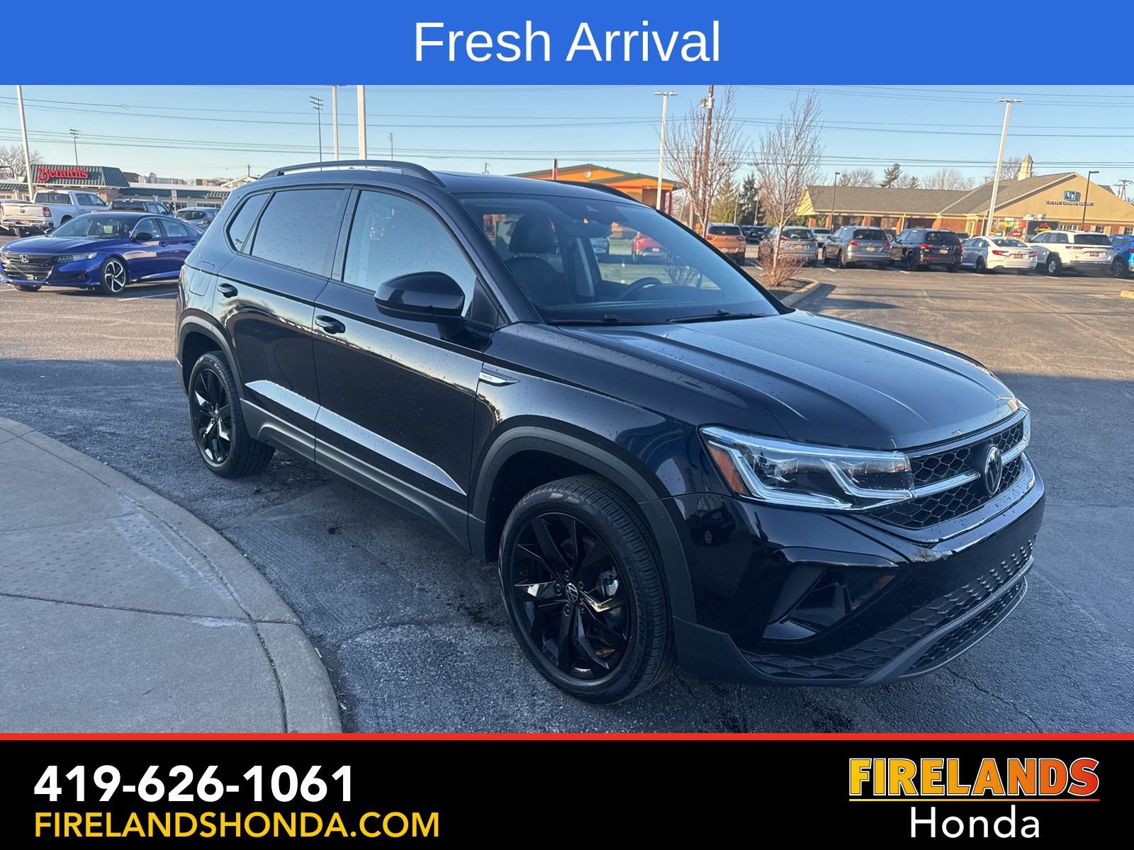 Used 2024 Volkswagen Taos SE image 7