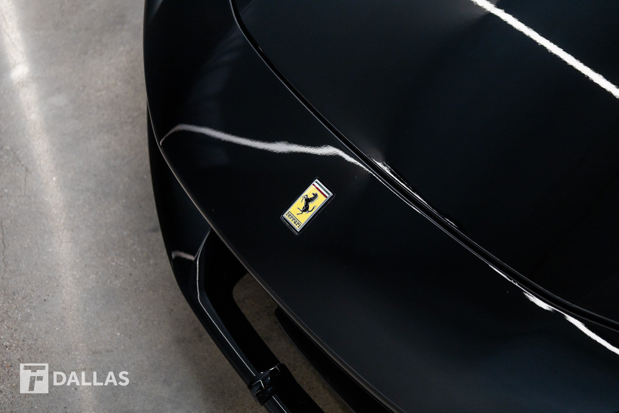 Used 2023 Ferrari 296 GTS RWD image 6