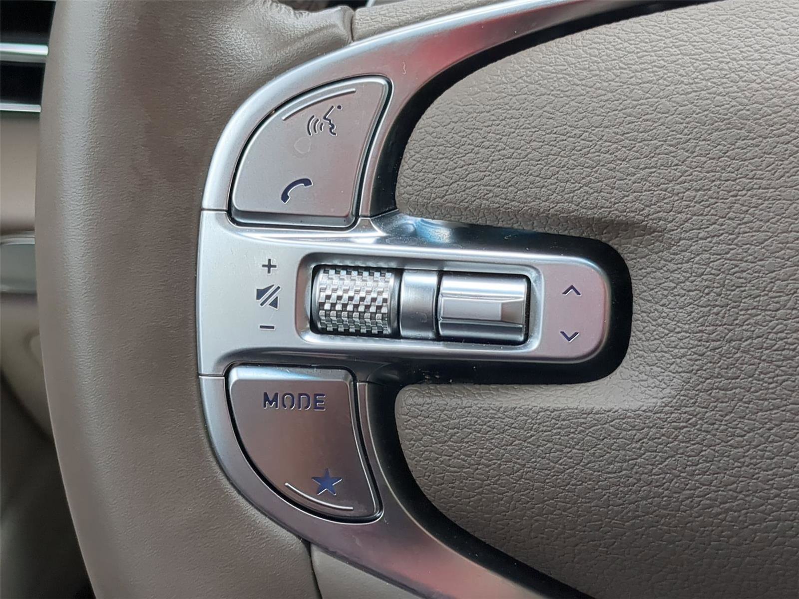Used 2024 Genesis GV80 3.5T image 18