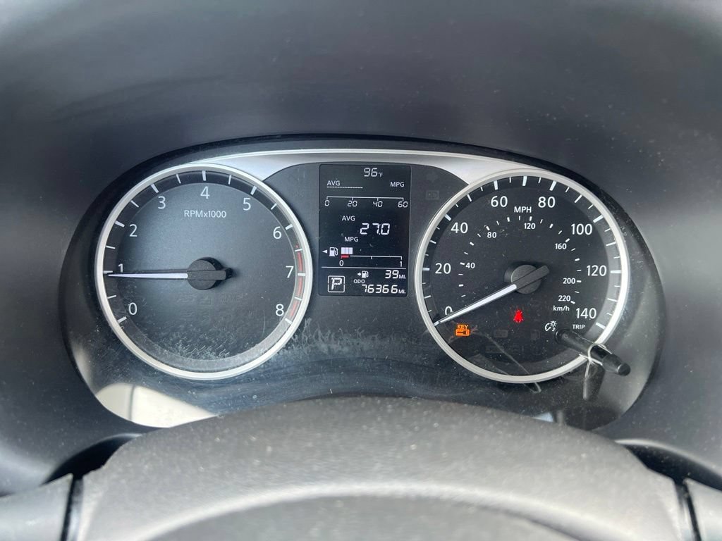 Used 2023 Nissan Kicks S FWD image 3