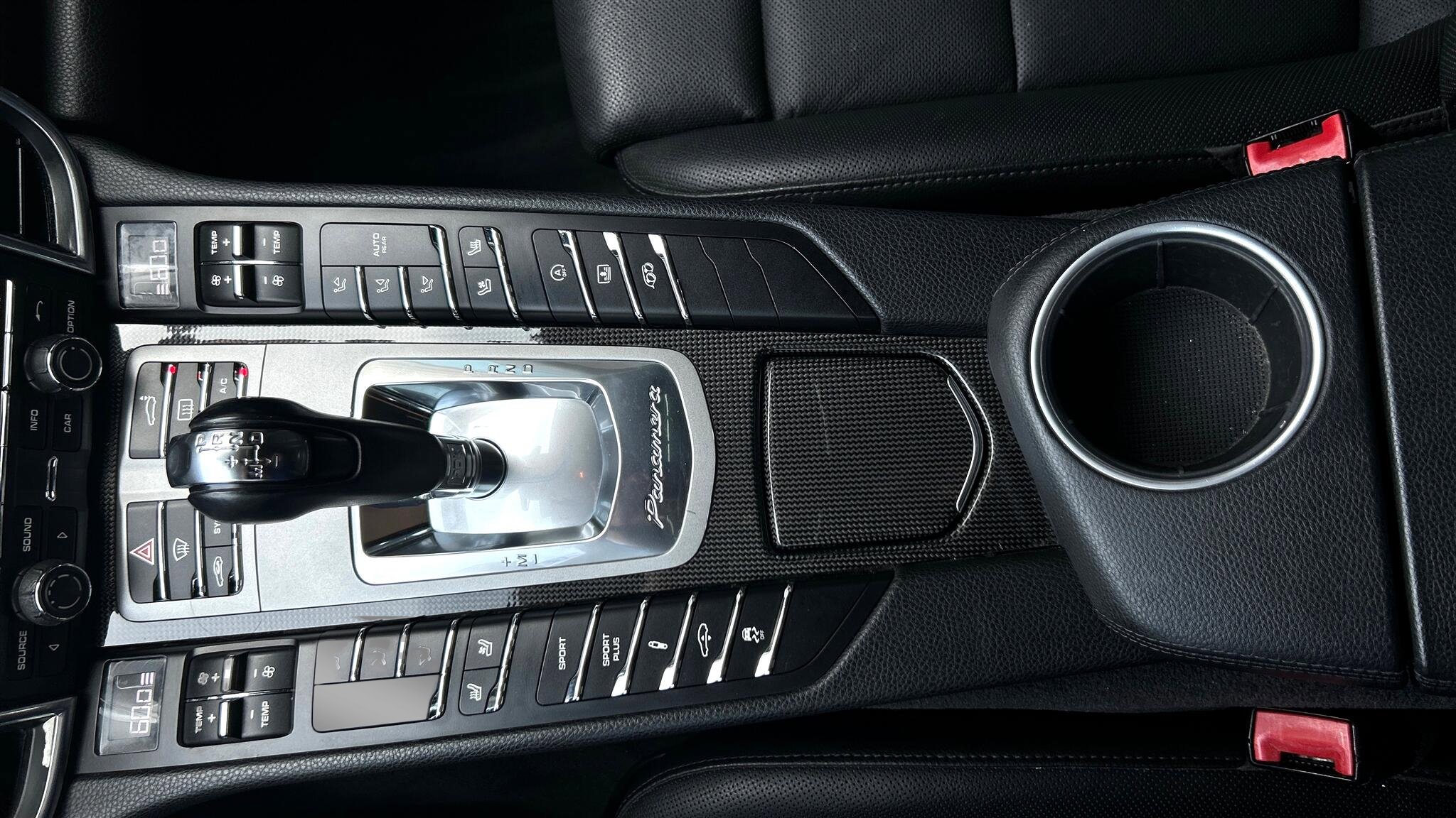 Used 2015 Porsche Panamera 4S image 15