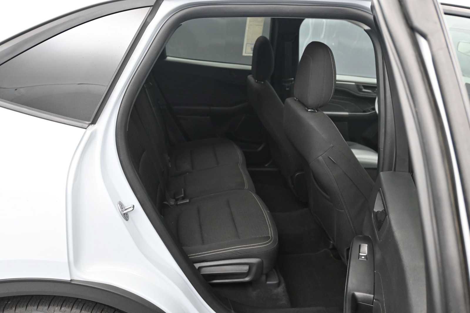Certified 2025 Ford Escape Active w/ Cold Weather Package FWD image 23
