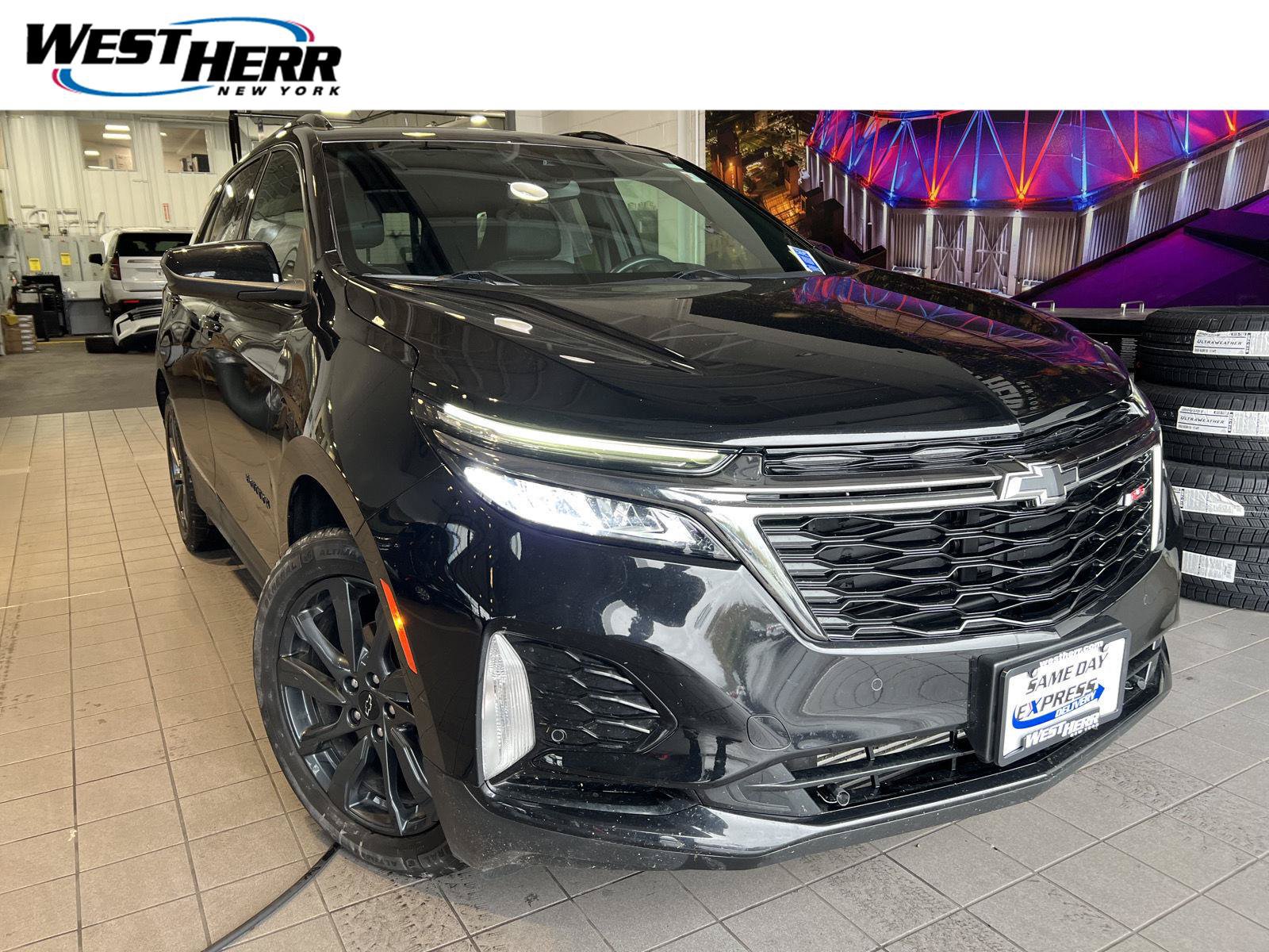 Used 2022 Chevrolet Equinox RS AWD/4WD image 1