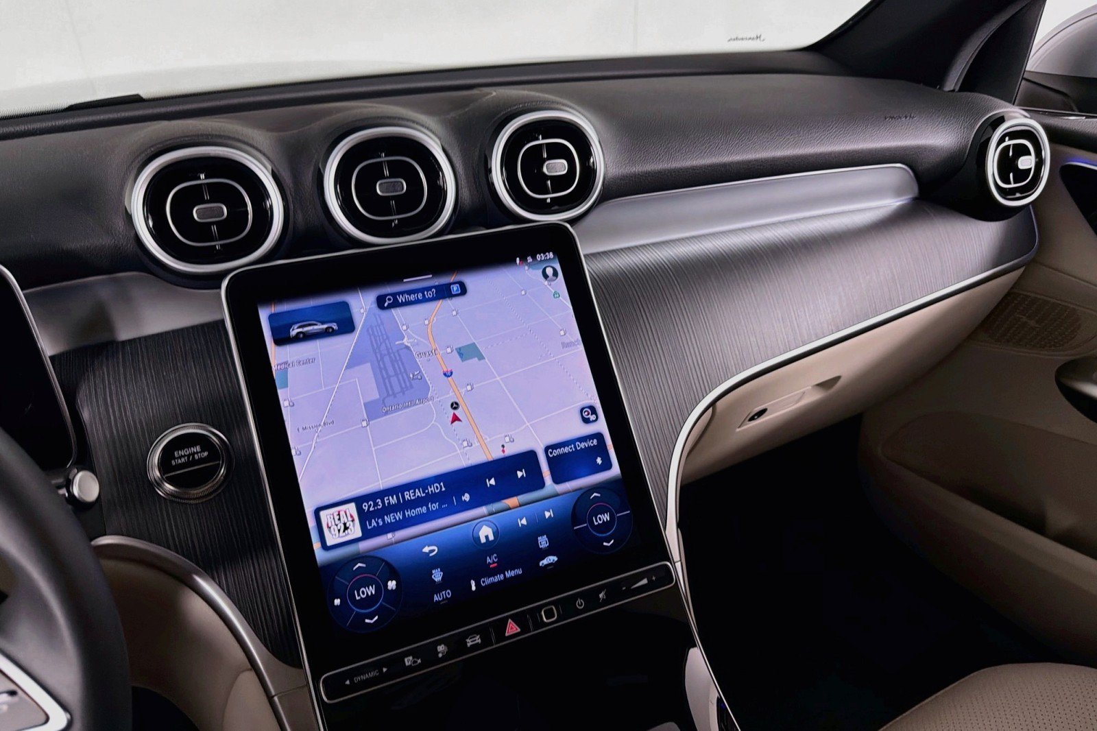 Certified 2025 Mercedes-Benz GLC 350e 4MATIC image 21